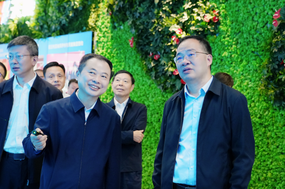 凤凰彩票·(中国区)官方网站