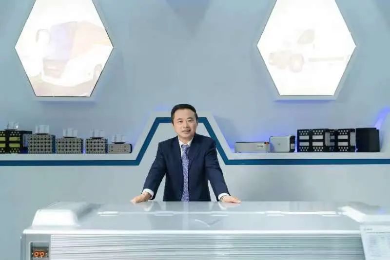 浙商杂志 | 浙商喝彩亚运 | 张天任：亚运圣火这样点燃，，，，，，我自豪，，，，，，我自满！-媒体聚焦-天能控股集团 - 贡献绿色能源，，，，，，创立优美生涯。。。